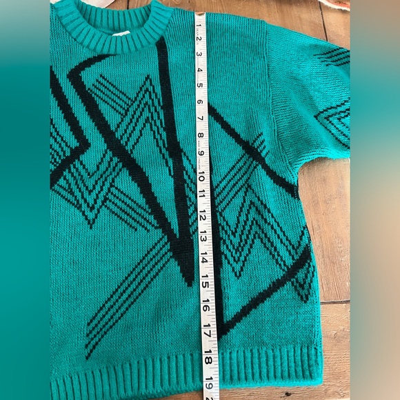 VTG Green and Black Geometric Women's Sweater By PANDORA - Picture 8 of 11